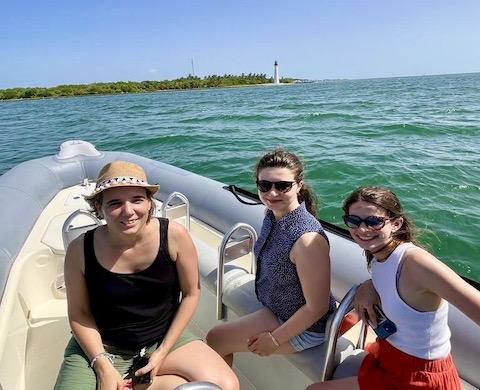 Paradise Boat Tours